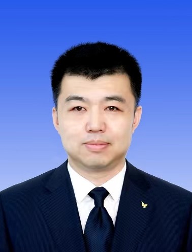 李华雷